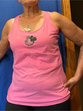 Gildan Pink Graphic Scoop Neck Tank Top